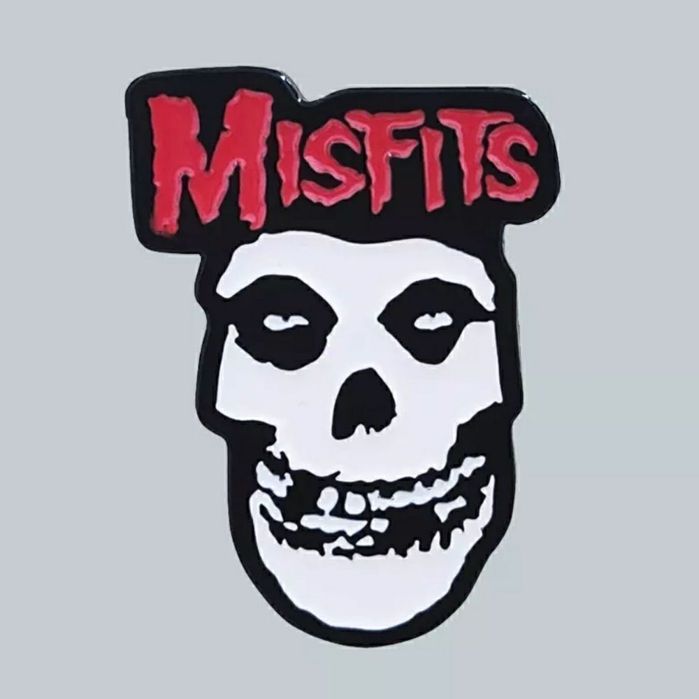 💀Misfits skull face enamel pin